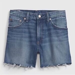 Gap 4” Rise Stride Shorts with Washwell